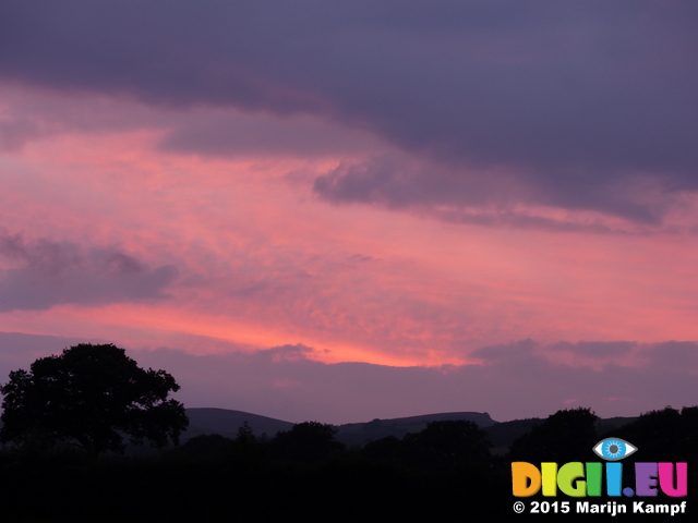 FZ019269 Sunset over Brook House Farm Campsite